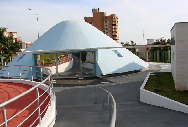 Pontos turísticos de Londrina: Planetário em Londrina