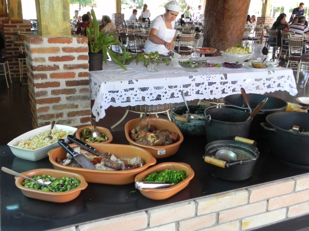 Almoço no domingo em Londrina: Rancho San Fernando