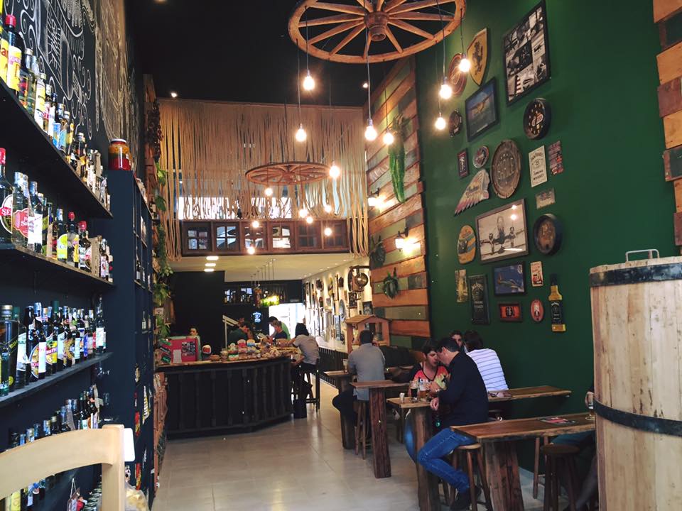 Bares em Londrina: Barile Armazém