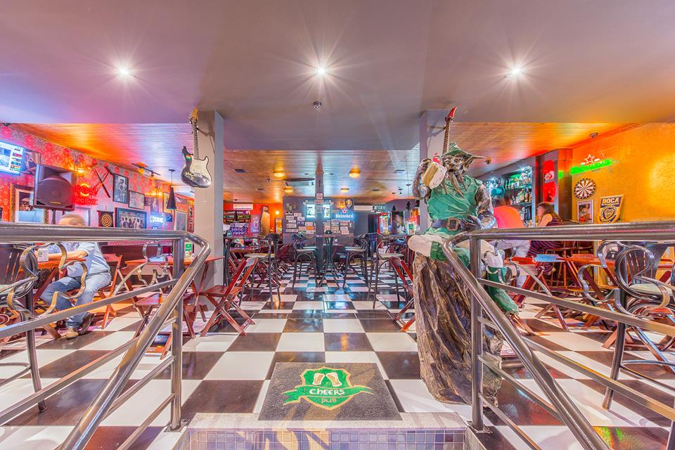 Pubs de Londrina: Cheers Pub