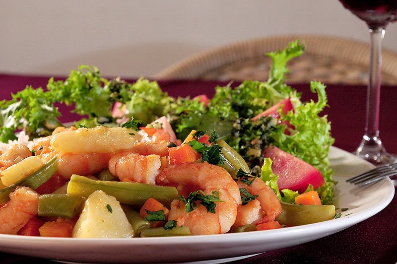 Almoço no domingo em Londrina: Empório Araçá Restaurante