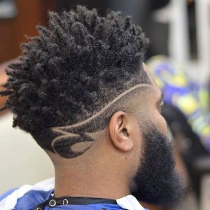 Nudred é uma técnica de texturização em cabelos afro masculinos